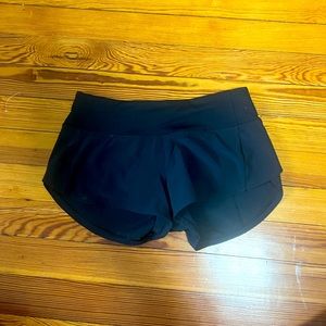 Lululemon black speed up shorts